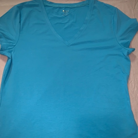 Apt.9 tee-shirt Sleeve (used) - Picture 2 of 3